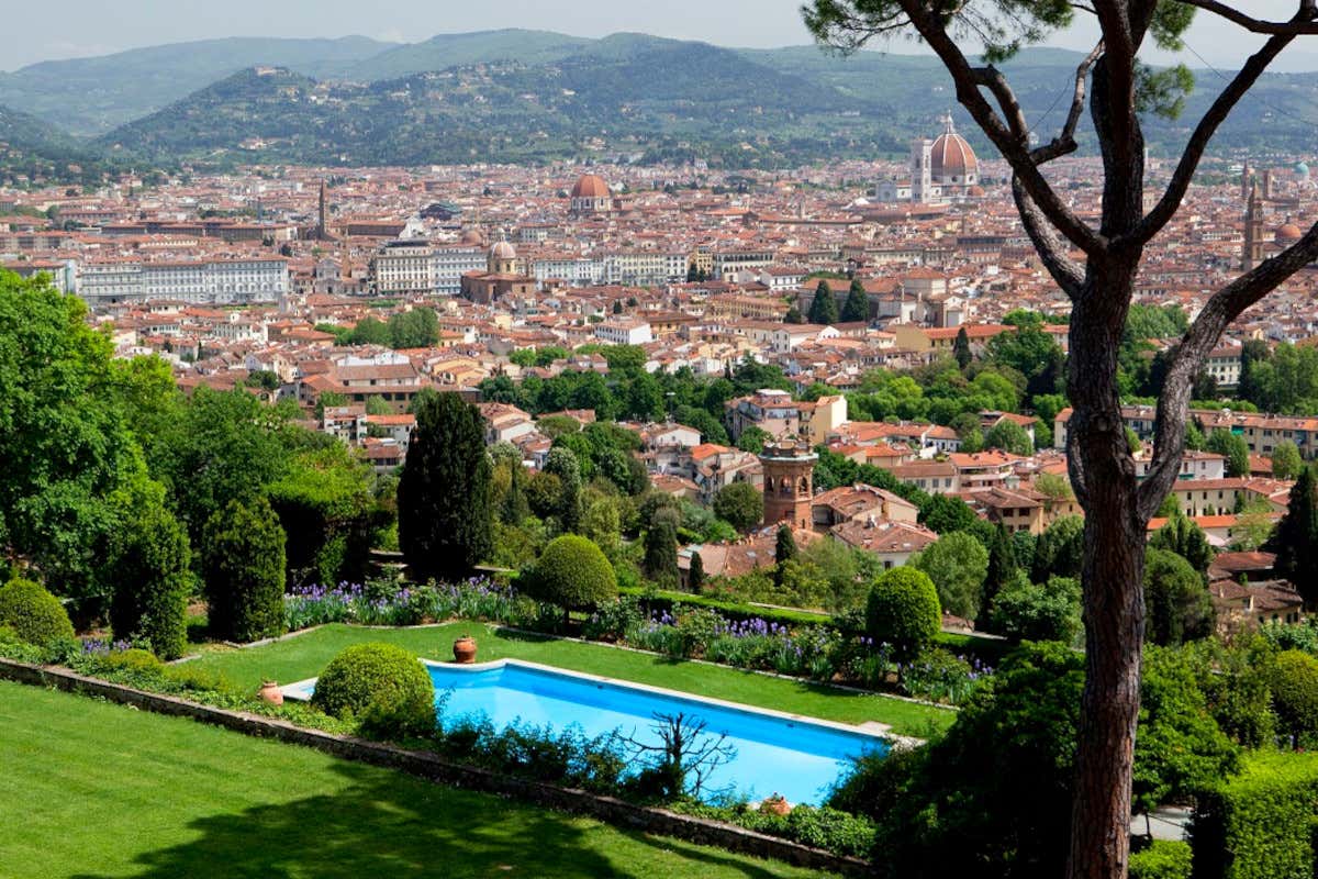 La torre del poeta Guido Cavalcanti è oggi un hotel di lusso sulle colline di Firenze