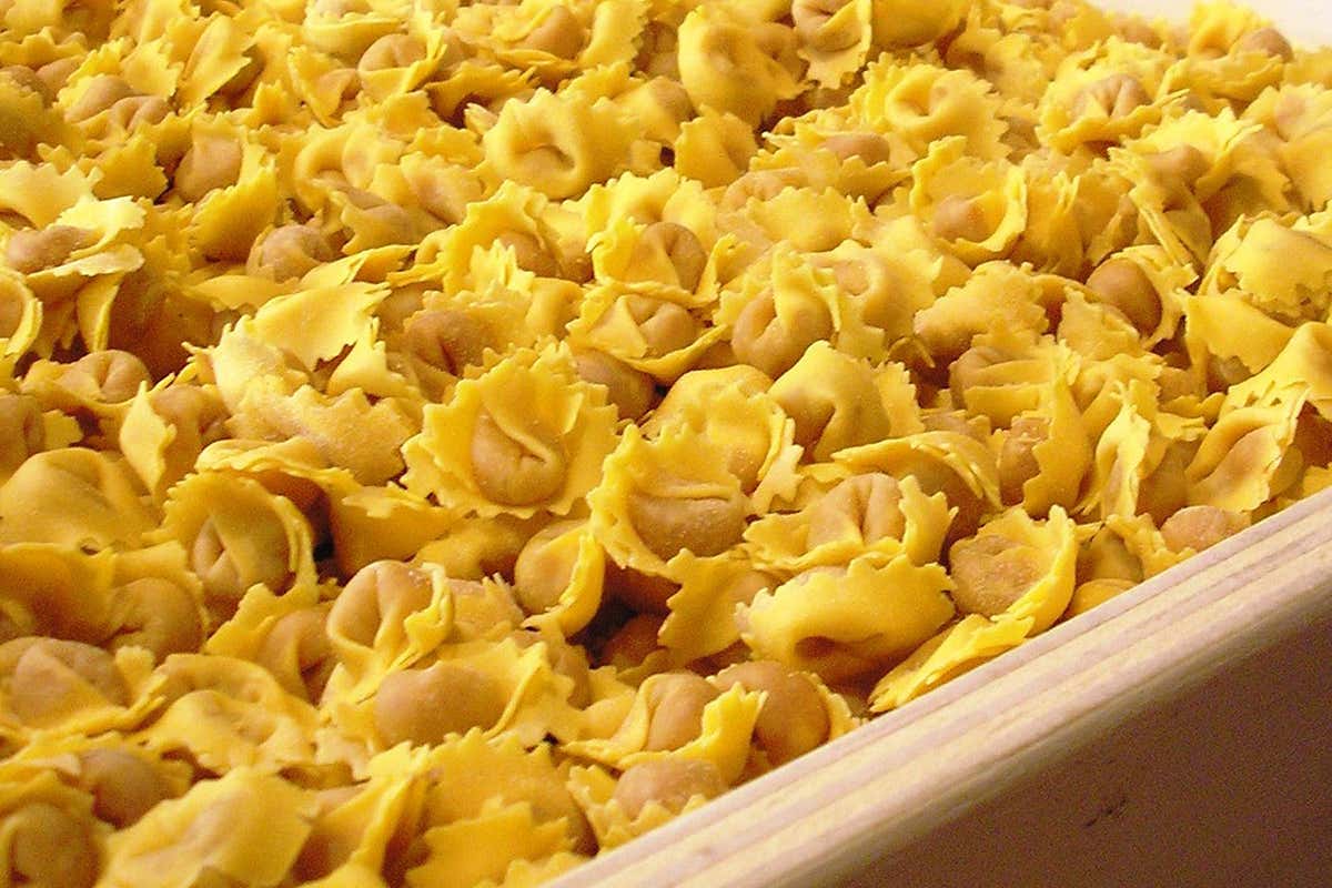 Tortellini di Valeggio. Foto: Pro Loco Valeggio Un itinerario da sogno tra paesaggi fiabeschi? Fermatevi a Valeggio sul Mincio