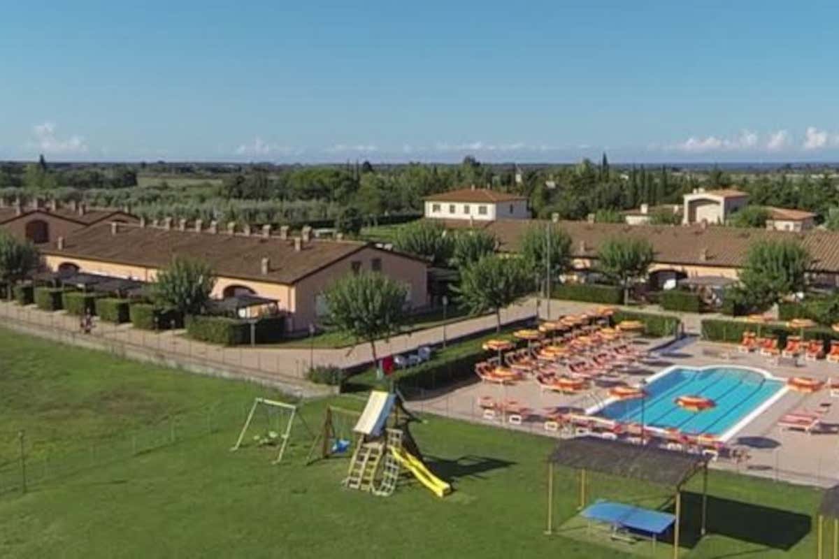 Costa degli Etruschi in bici fra borghi nascosti e spiagge sorprendenti