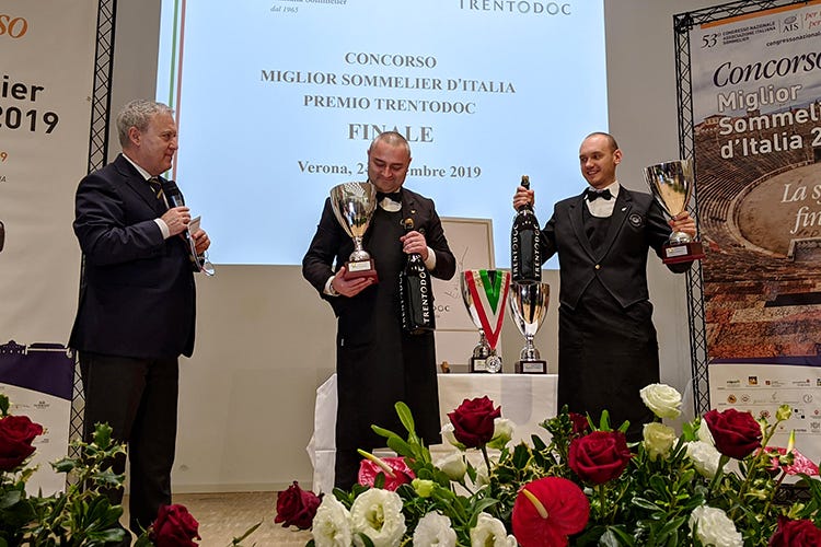 Terzi classificati a pari merito, Artur Vaso e Stefano Berzi (Il toscano Valentino Tesi è il Miglior sommelier d'Italia Ais)