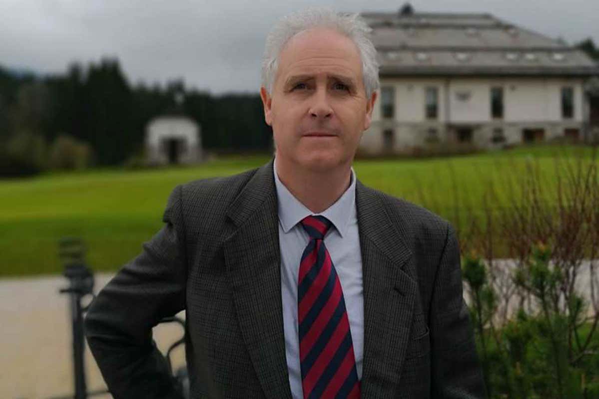 Fiorenzo Rigoni (foto: Paolo e Sara Castiglioni) In un libro 39 ricette che esaltano la Tosela Fiorenzo Rigoni (foto: Paolo e Sara Castiglioni) In un libro 39 ricette che esaltano la Tosela