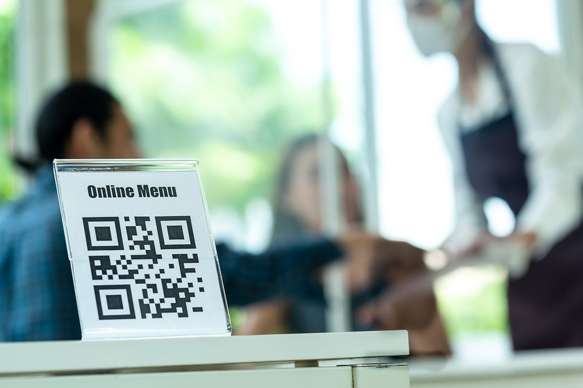 Il menu digitale è ormai un must Sistemi touchless e menu personalizzati, il futuro della ristorazione passa da qui