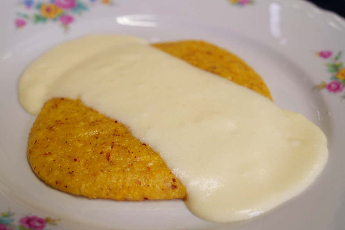 Con la polenta “Toumin dal Mel”: delizia della Val Varaita Con la polenta “Toumin dal Mel”: delizia della Val Varaita