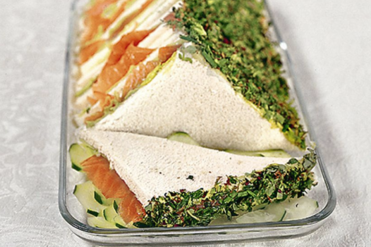 Tramezzini avocado e salmone affumicato