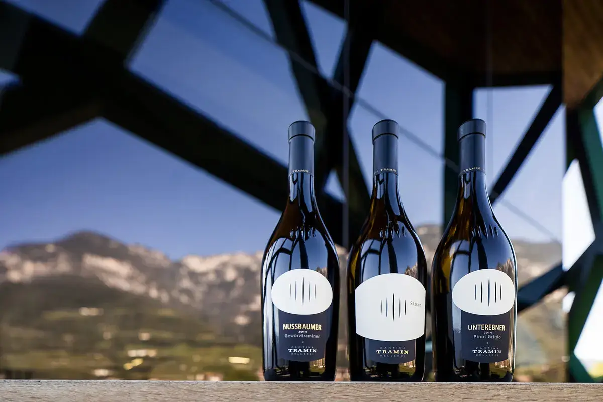 Etichette Cantina Tramin Label design, raccontare la personalit&agrave; di un vino partendo dall&rsquo;etichetta