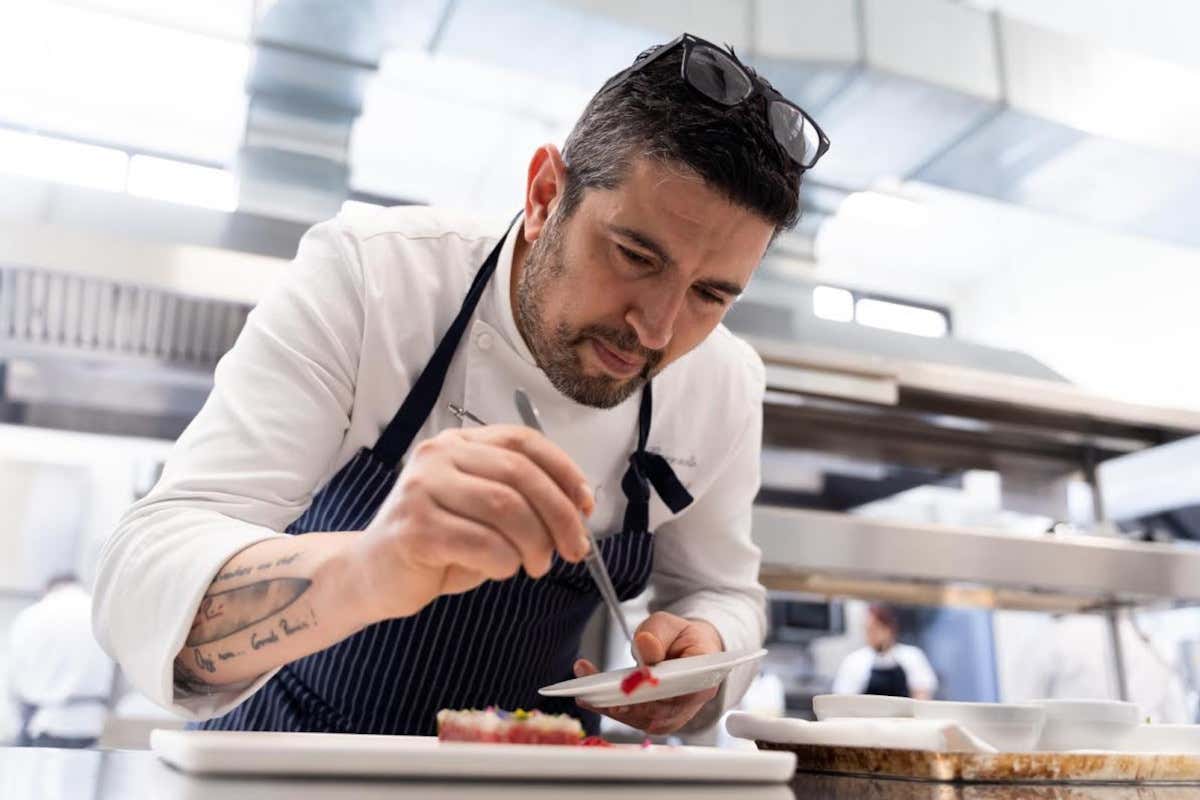 Lo chef Corrado Parisi