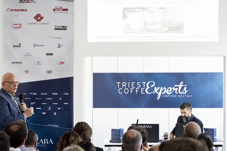 Un momento della relazione di Cosimo Libardo (Il Trieste Coffee Expertsguarda alla sfida del Caffè 4.0)