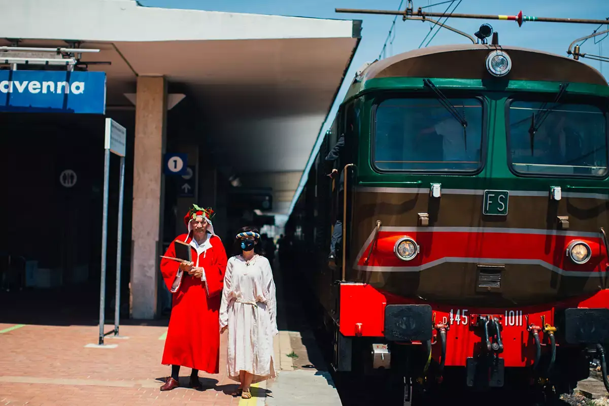 Il Treno di Dante Riparte il Treno di Dante e fa tappa a Ferrara e Bologna