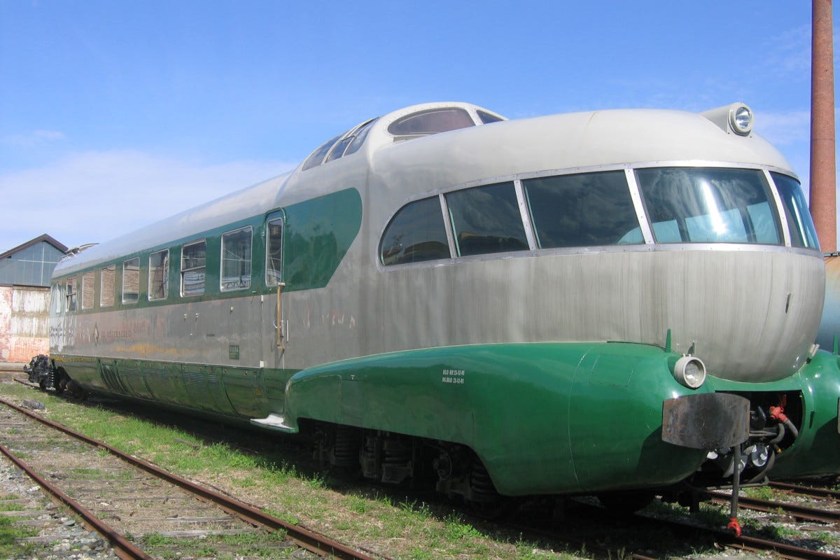 L'Arlecchino (foto Wikimedia) Giro su rotaia nell'Italia da riscoprire a bordo dei treni storici