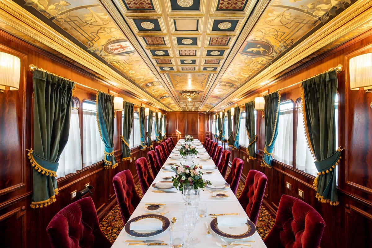 Palazzo di Varignana stupisce ancora: ora si cena su un treno del 1921