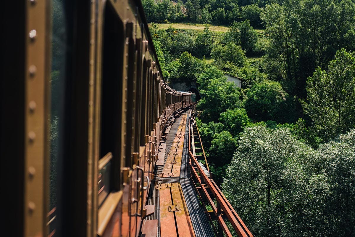 Un convoglio del Treno di Dante Riparte il Treno di Dante e fa tappa a Ferrara e Bologna