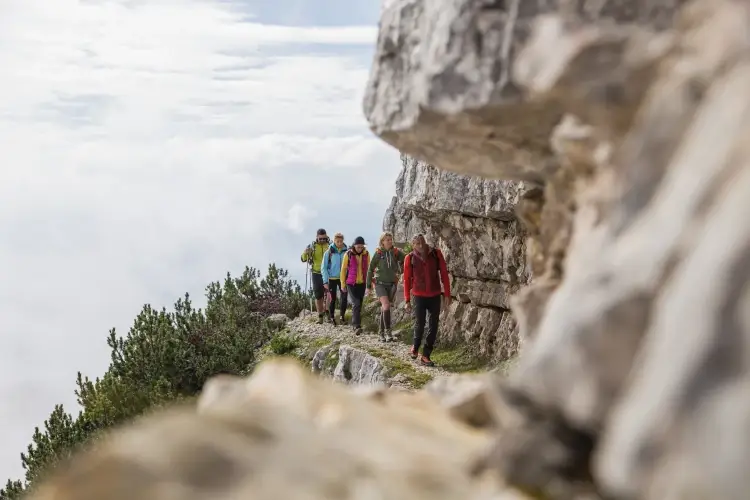 Piedi scalzi e acquolina in bocca nelle tre Perle del Trentino
