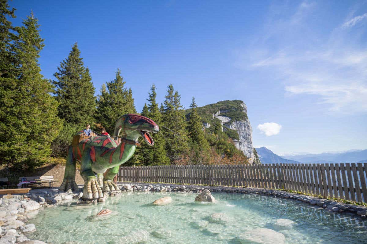 Triassic park, avventure primitive in Tirolo Triassic park, avventure primitive in Tirolo