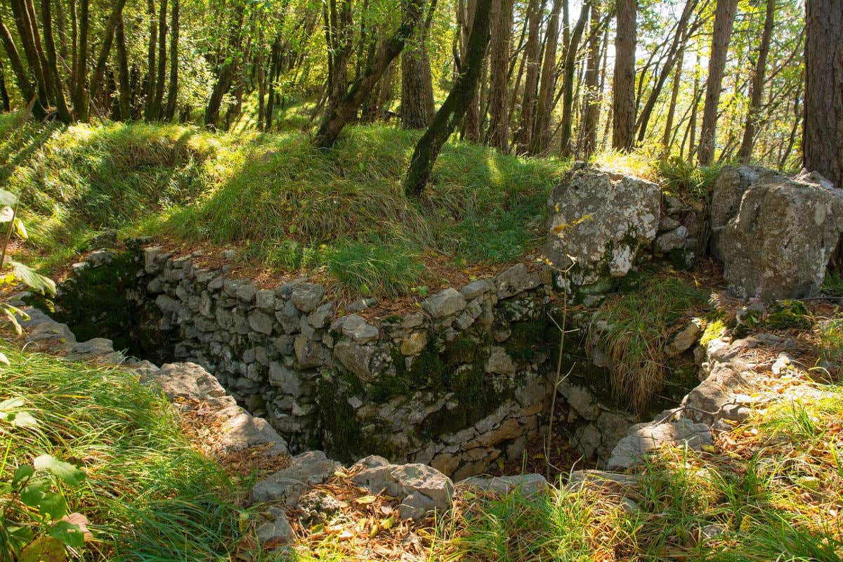 Una trincea della Prima Guerra Mondiale A Morbegno si valorizzano gli itinerari della Prima Guerra Mondiale