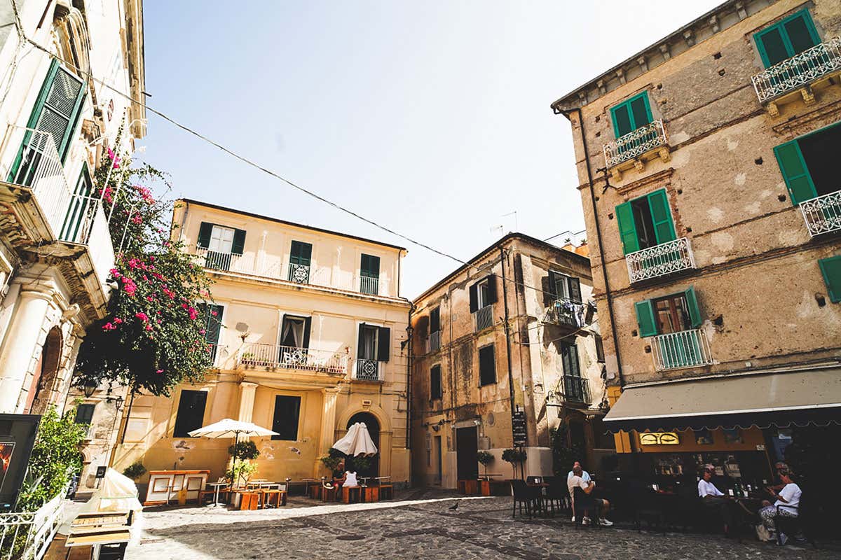 La Cipolla rossa di Tropea traina il turismo della perla del Tirreno
