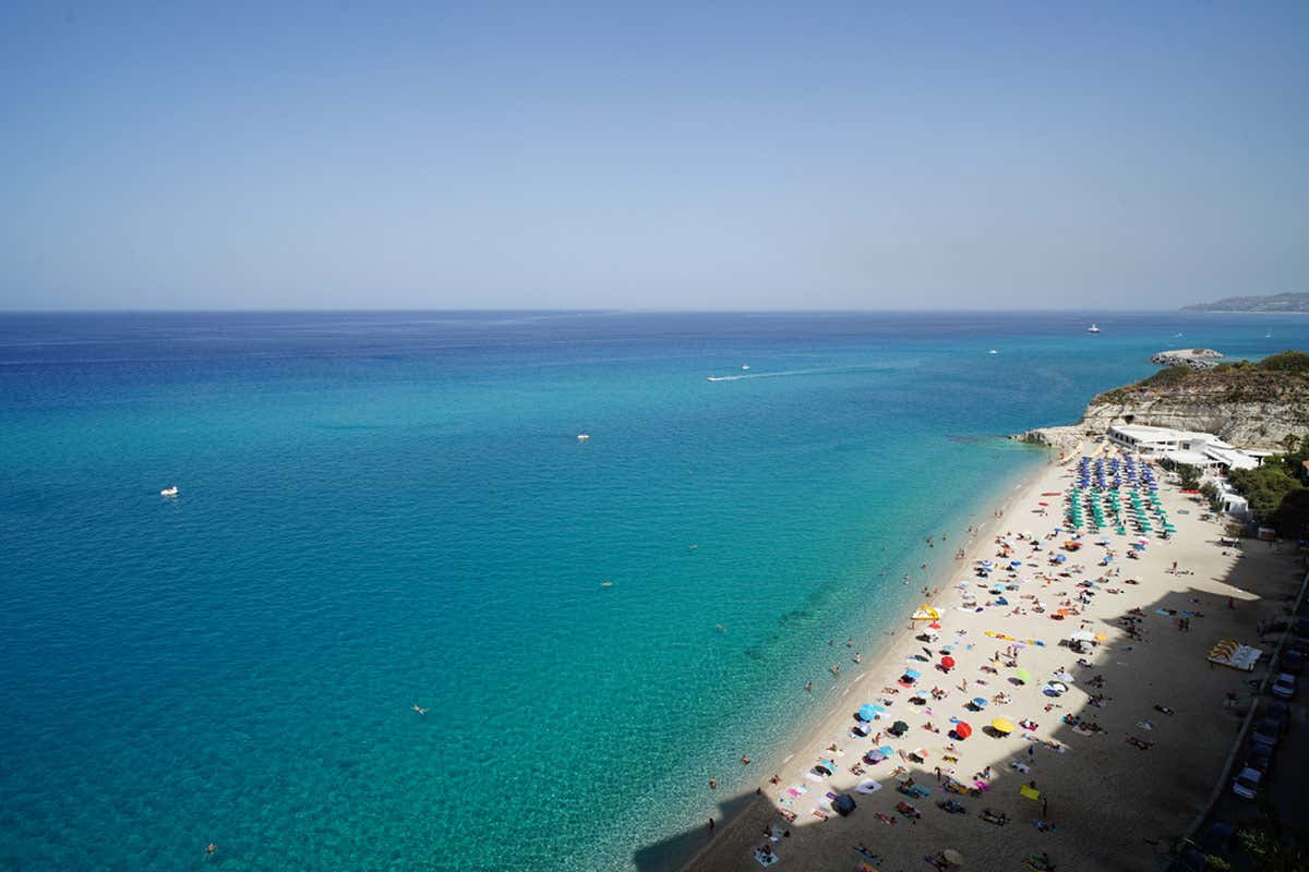 La Cipolla rossa di Tropea traina il turismo della perla del Tirreno