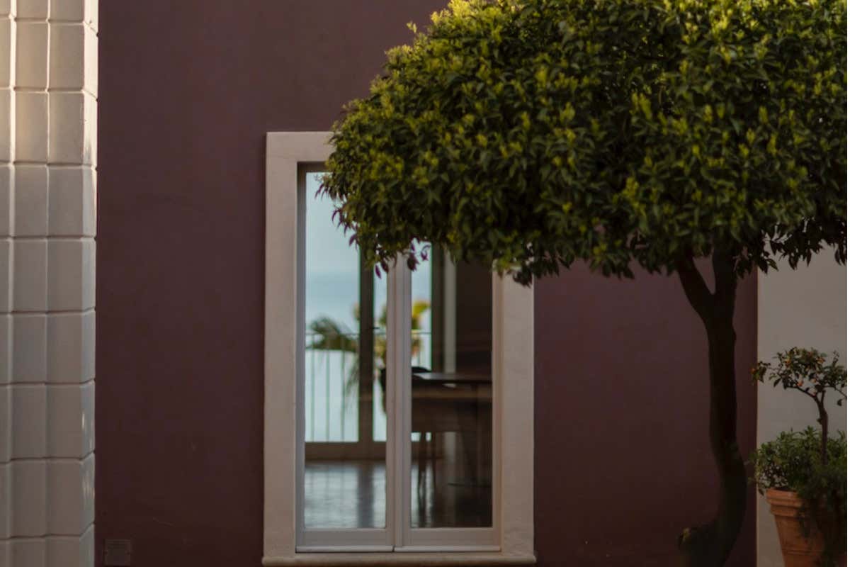 Villa Paola, particolare di un esterno Villa Paola fuga di relax in un'oasi nel cuore di Tropea