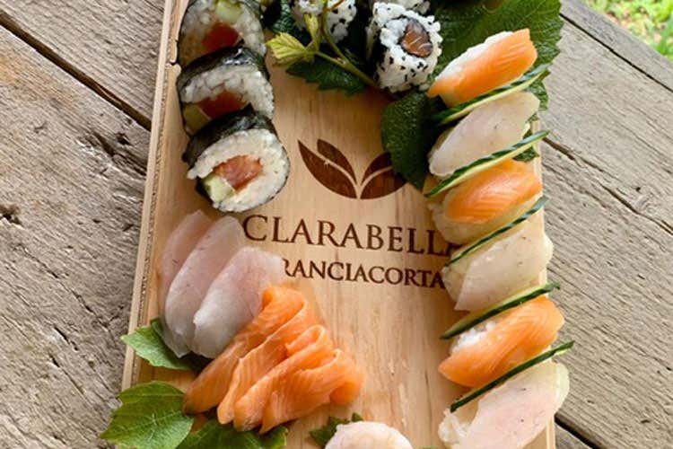Il sushi di lago proposto da Clarabella - Con Tesori d'acqua dolce Clarabella spinge il pesce lombardo