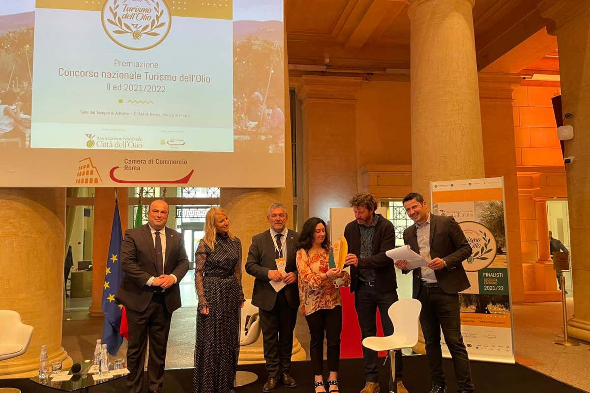 Premio Oleoteche a Pruneti Turismo dell&rsquo;Olio: Umbria e Toscana fanno incetta di premi