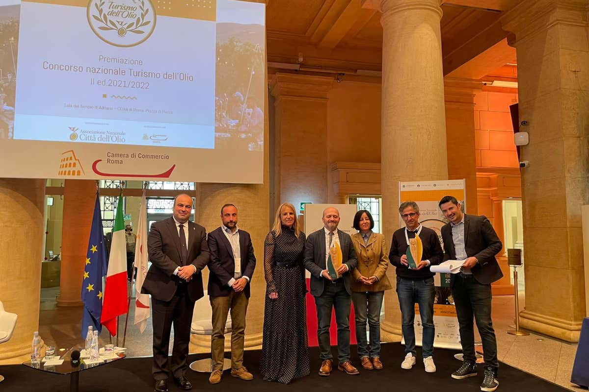 Strada dell'Olio e Soc Coop Serapia di Ostuni Turismo dell&rsquo;Olio: Umbria e Toscana fanno incetta di premi
