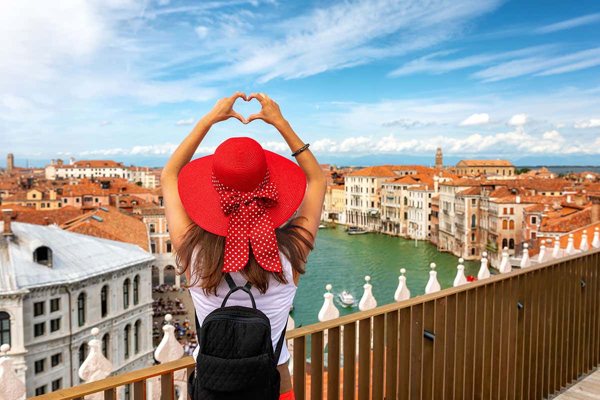 Vacanze 2026, l’Italia supera Spagna e Grecia nelle preferenze dei turisti europei Vacanze 2026, l’Italia supera Spagna e Grecia nelle preferenze dei turisti europei