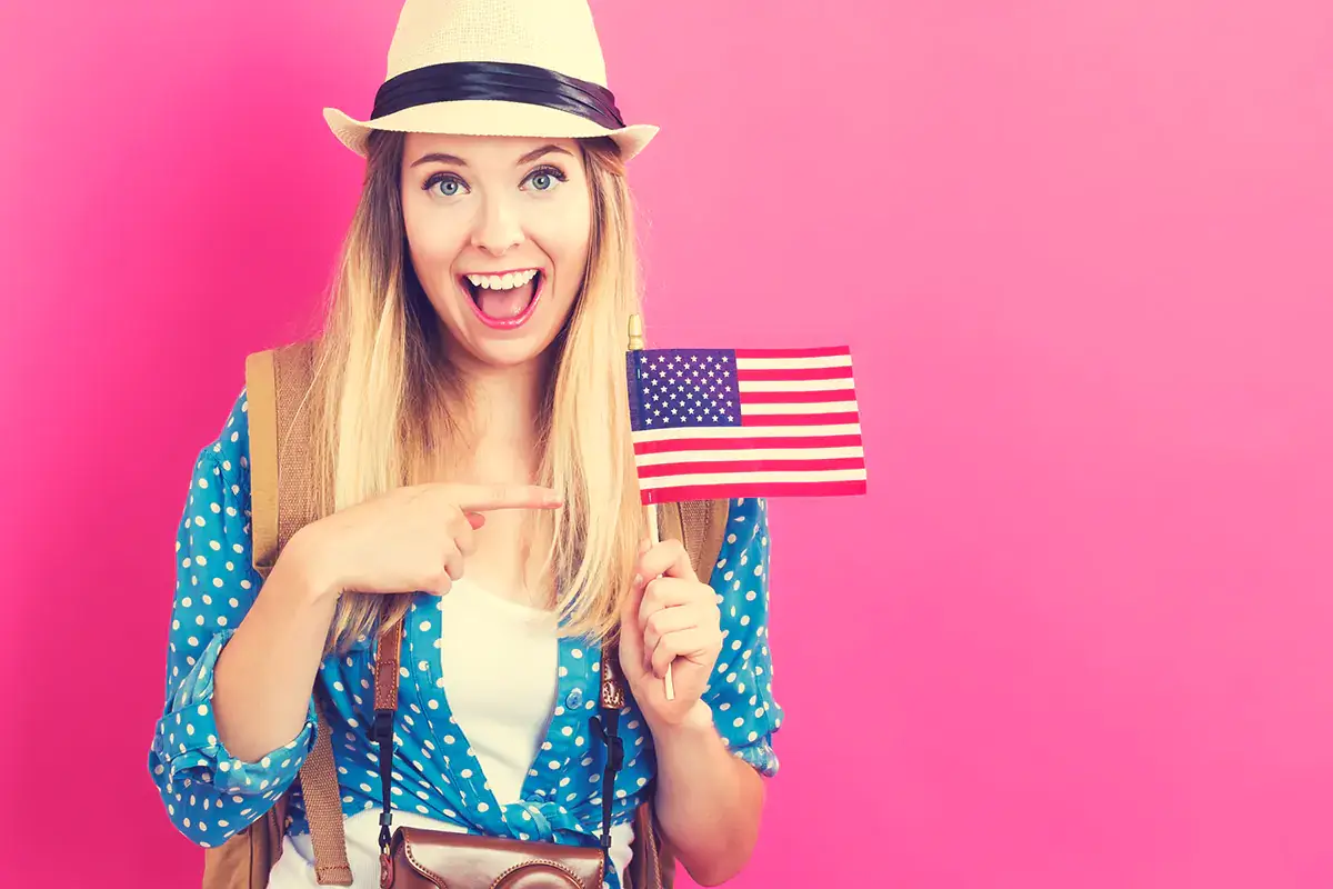 Nei primi 9 mesi del 2021 gi&agrave; perso l'86% dei turisti statunitensi in Italia rispetto allo stesso periodo del 2019 Gli Usa sconsigliano i viaggi in Italia: &laquo;Paese a rischio a causa dei contagi in aumento&raquo;