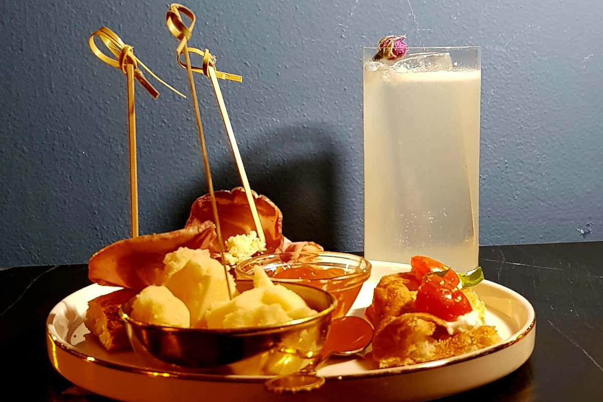 Omaggio alle donne del Novecento nella nuova drink list del Tusa