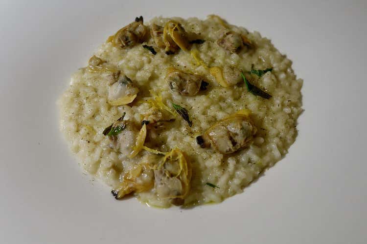 Risotto alle vongole con zeste di limone (Tutti i sapori del marenel nuovo menu di Ciciritto)