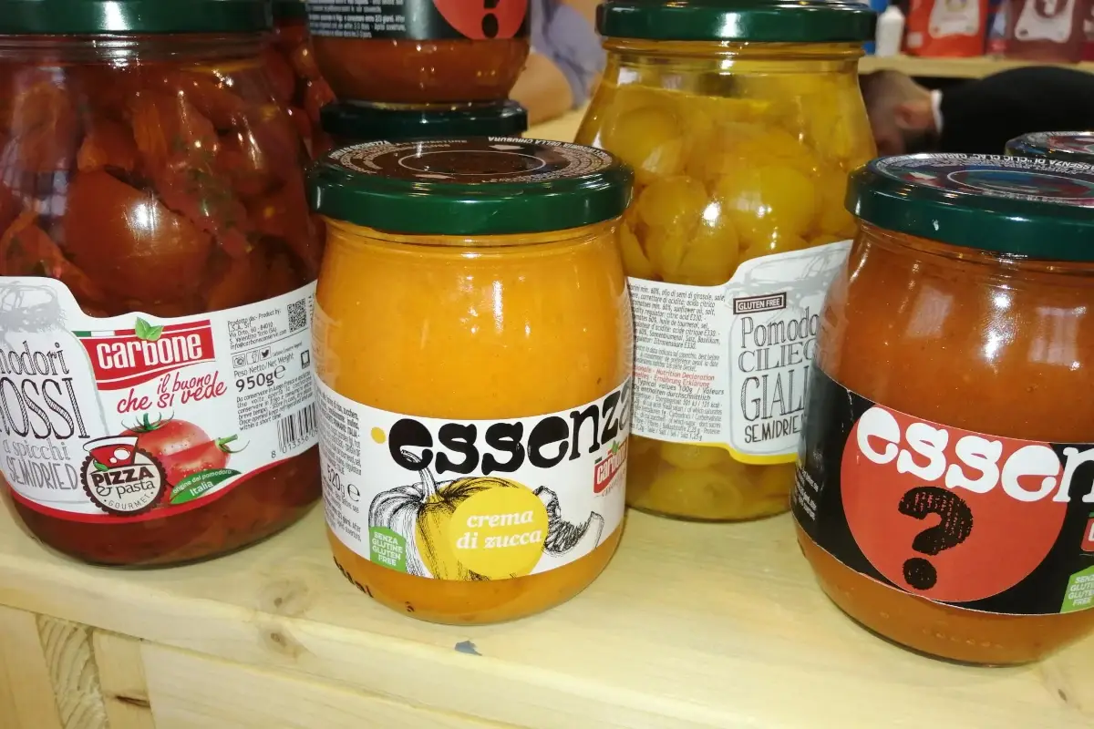 Un'esposizione di creme vegetali Innovazione, qualità e… un museo al centro di Tuttopizza 2022