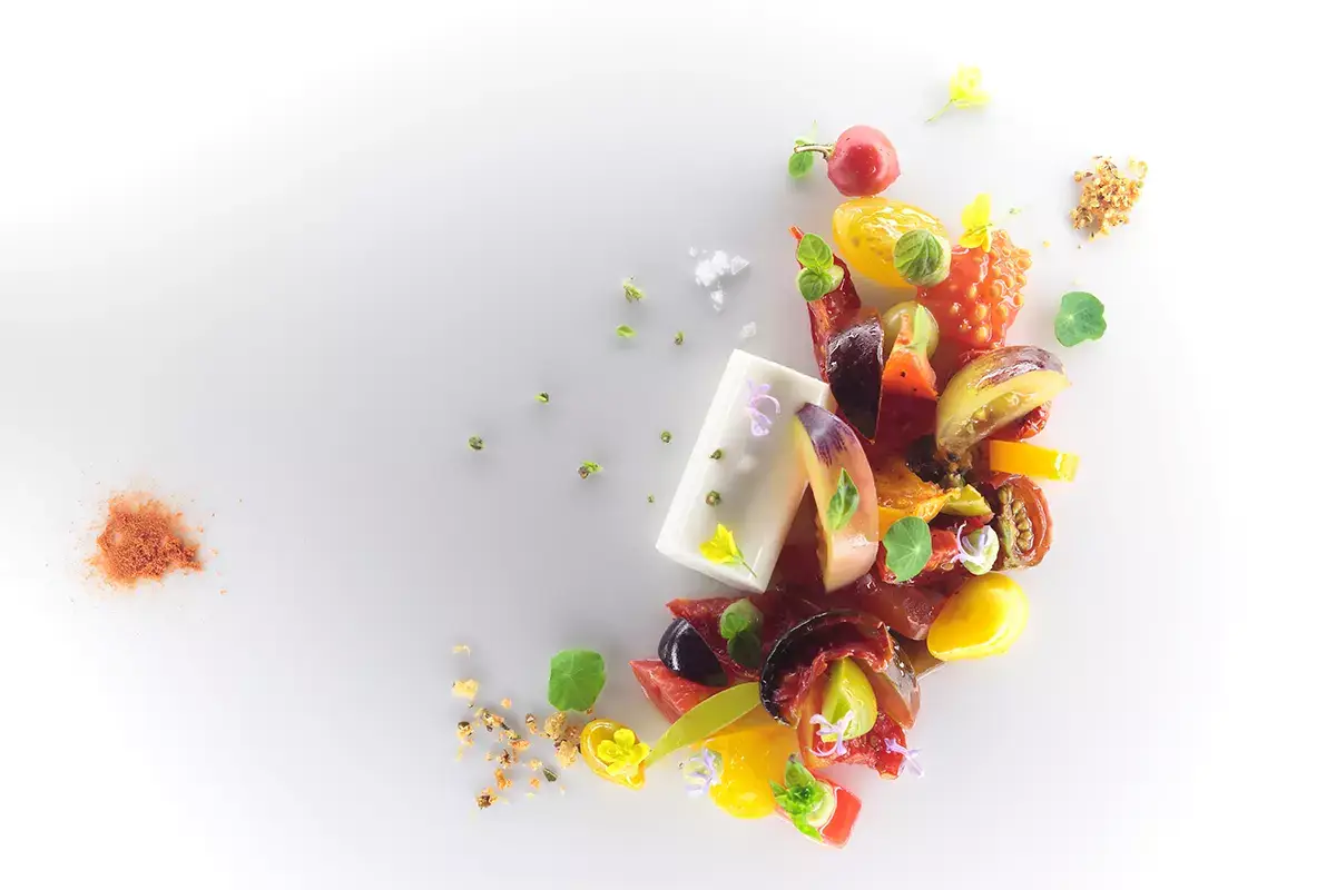 Tutto pomodoro Grand Hotel Villa Feltrinelli, incanto stellato affacciato sul Lago di Garda