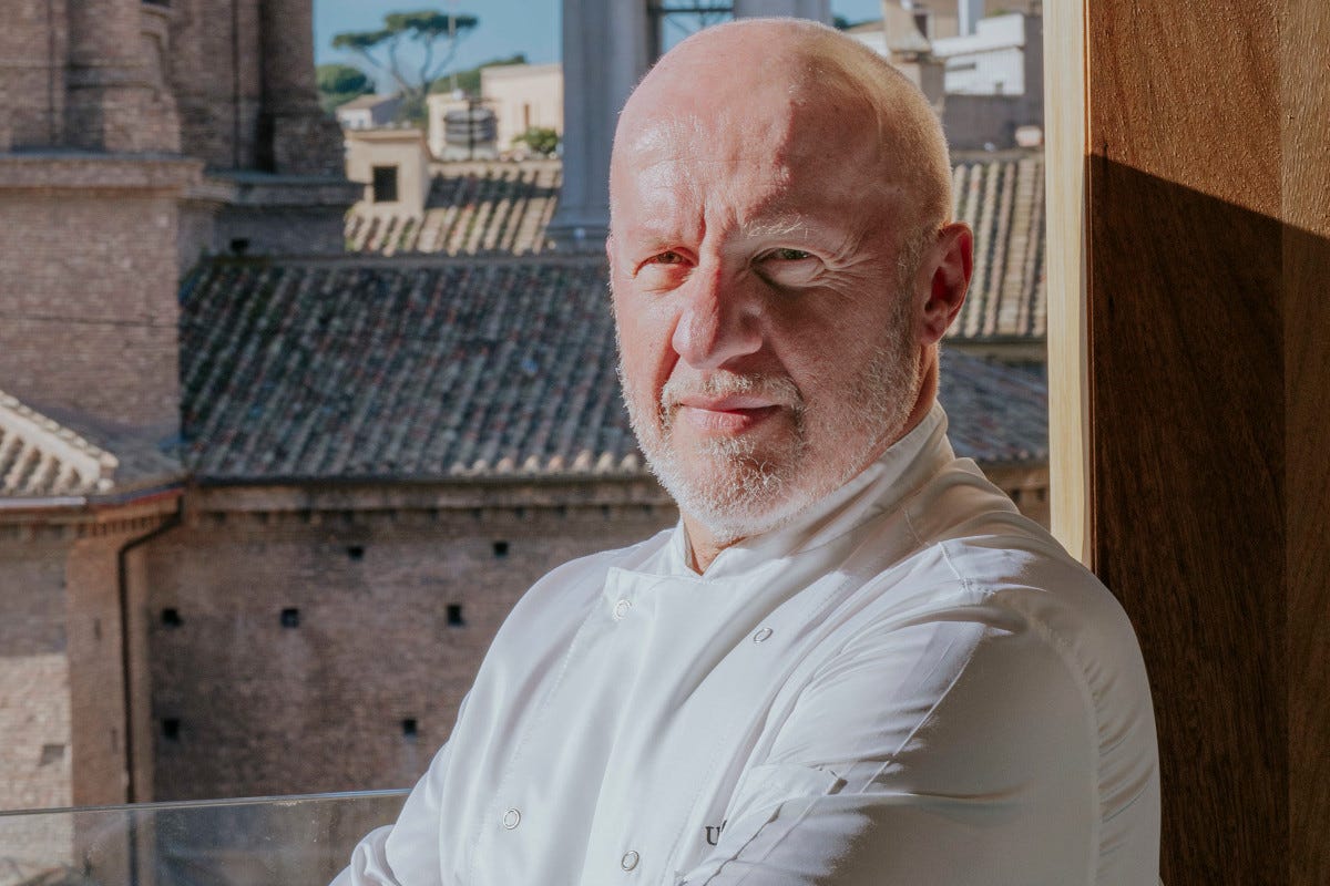 Umberto Vezzoli, chef del ristorante Maio di Roma Da Milano a Roma: apre il ristorante Maio tra tradizione e modernità