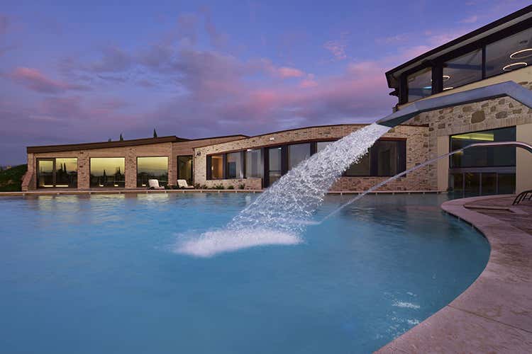 La spa recentemente ampliata (Umbria &egrave; sinonimo di relax)