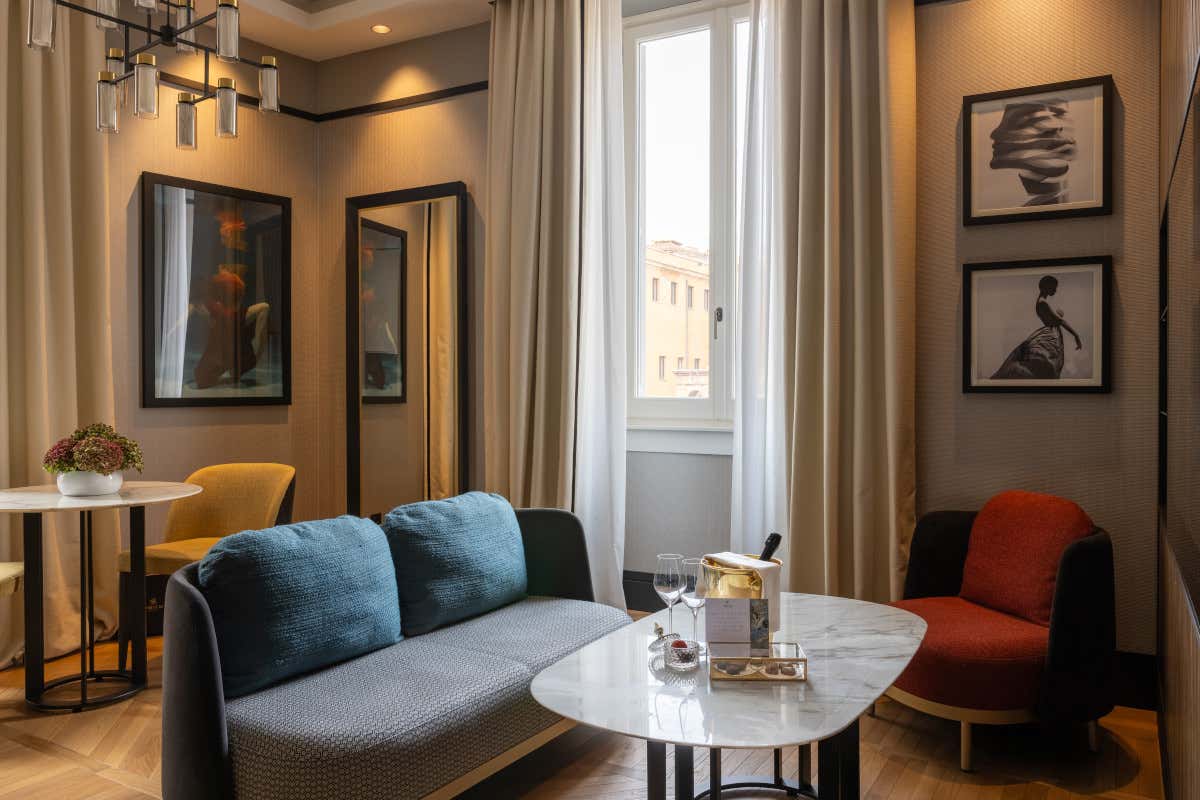 Aquamarina: il ristorante di pesce dell'hotel Umiltà 36 tra design e arte 