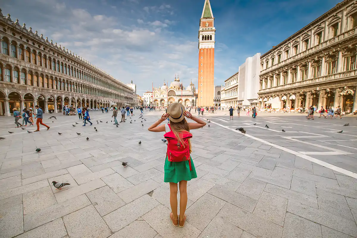 Partnership fra UniCredit ed Enit per il rilancio dell'accoppiata turismo e agroalimentare UniCredit al fianco del turismo Enogastronomia leva per la ripresa