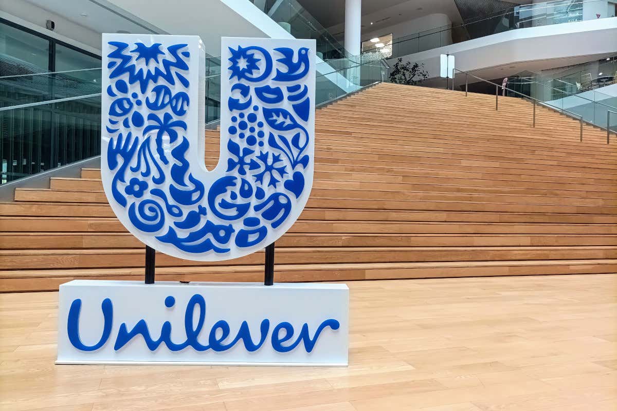Unilever, sul tavolo la cessione della divisione food: trattative con McCormick Unilever tratta la vendita della divisione alimentare a McCormick