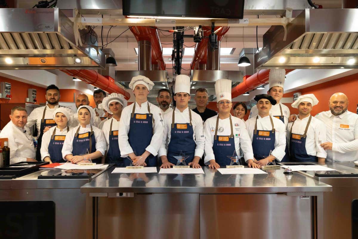 I dieci finalisti e i giudici del concorso Le Stelle di Domani di Unilever Food Solutions