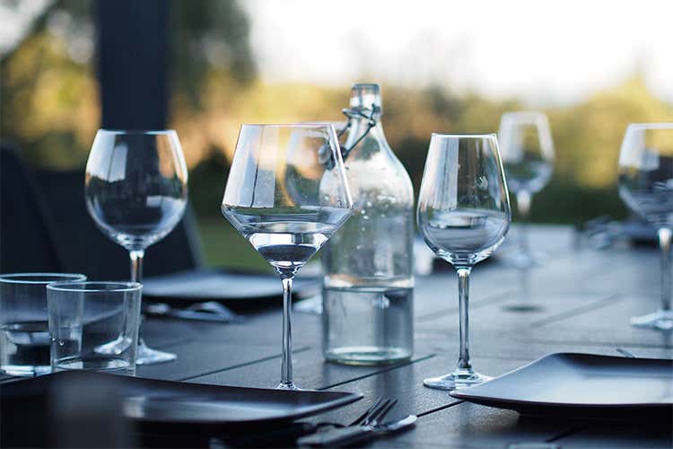 Un universo di acque per la ristorazione Sempre pi&ugrave; attenzione agli abbinamenti