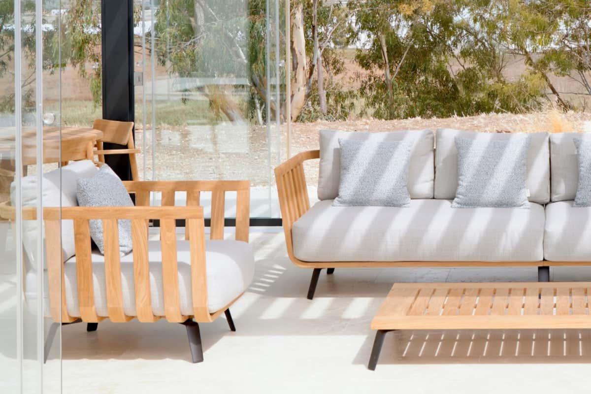 The wood used by Unopiù comes from reforestable and sustainable supply chains