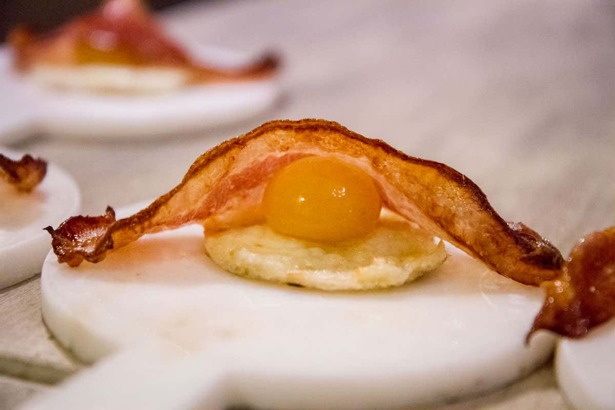 Il menu che inganna il palato: la pizza che non sembra pizza a Varese