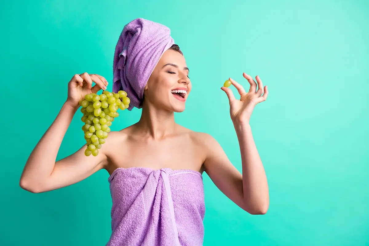 Le propriet&agrave; dell'uva Uva regina della tavola e del benessere: ecco perch&eacute; mangiarla