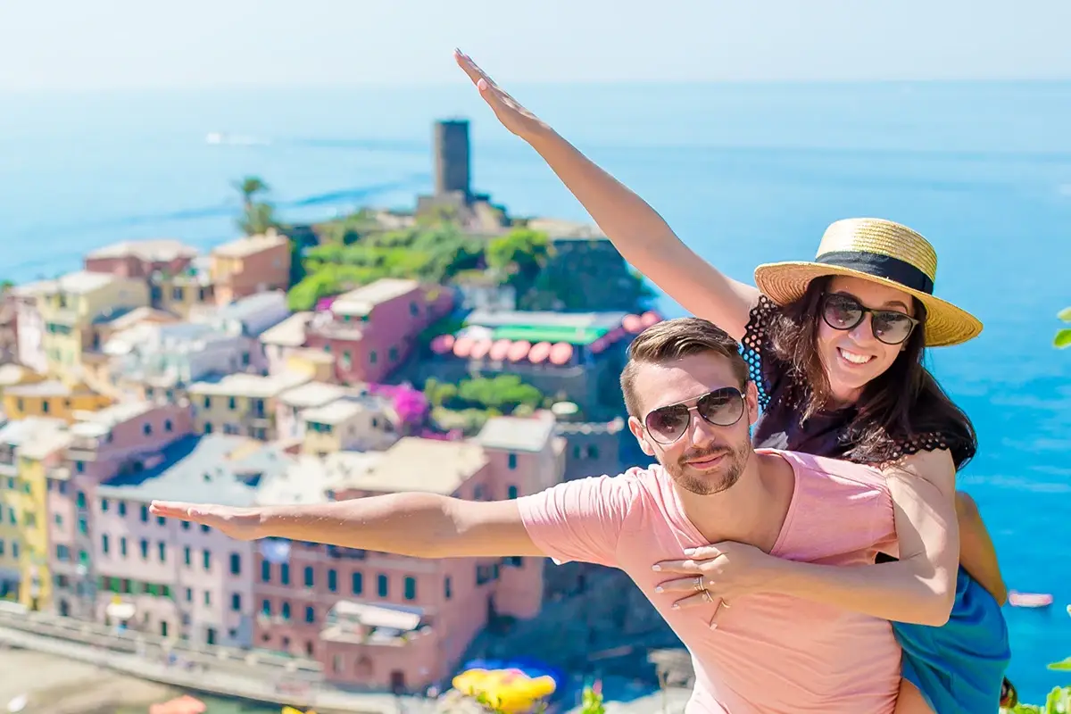 Estate 2024: italiani pronti a spendere di più? Il cibo traina la scelta della vacanza