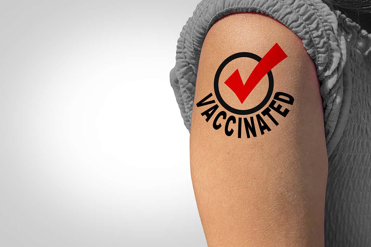 Green pass solo per vaccinati e guariti? Con la zona gialla niente ristorante ai non vaccinati, ma non solo…