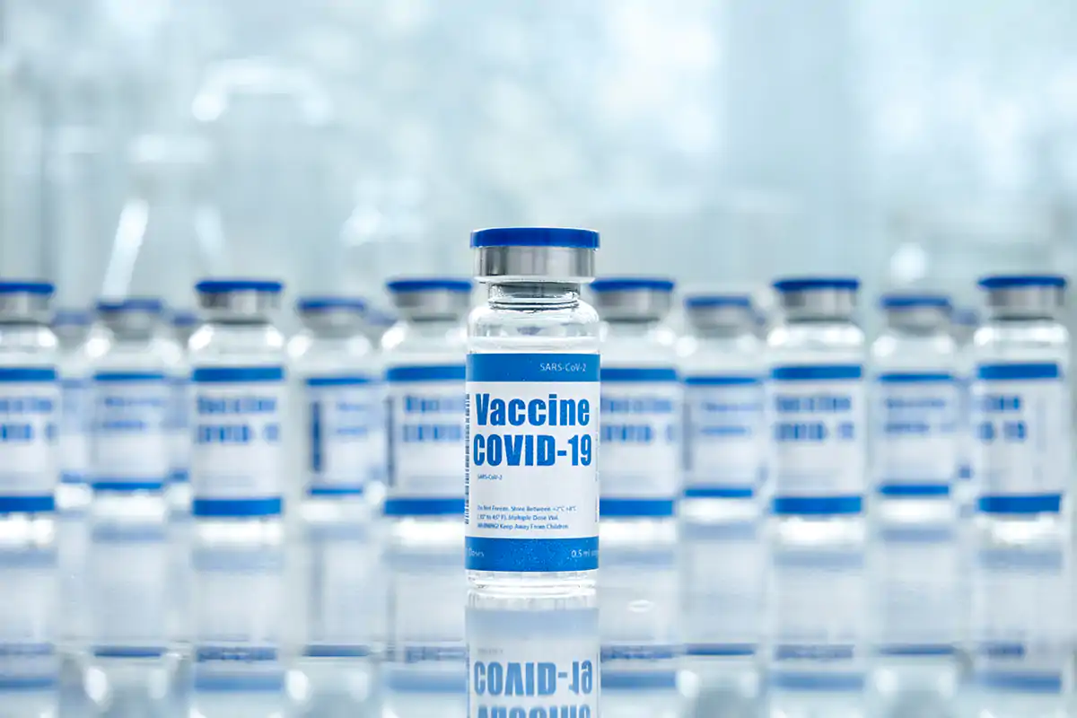 Oltre 17 milioni i vaccini consegnati alle Regioni Consegnati 17 milioni di vaccini. Ora la palla passa alle Regioni