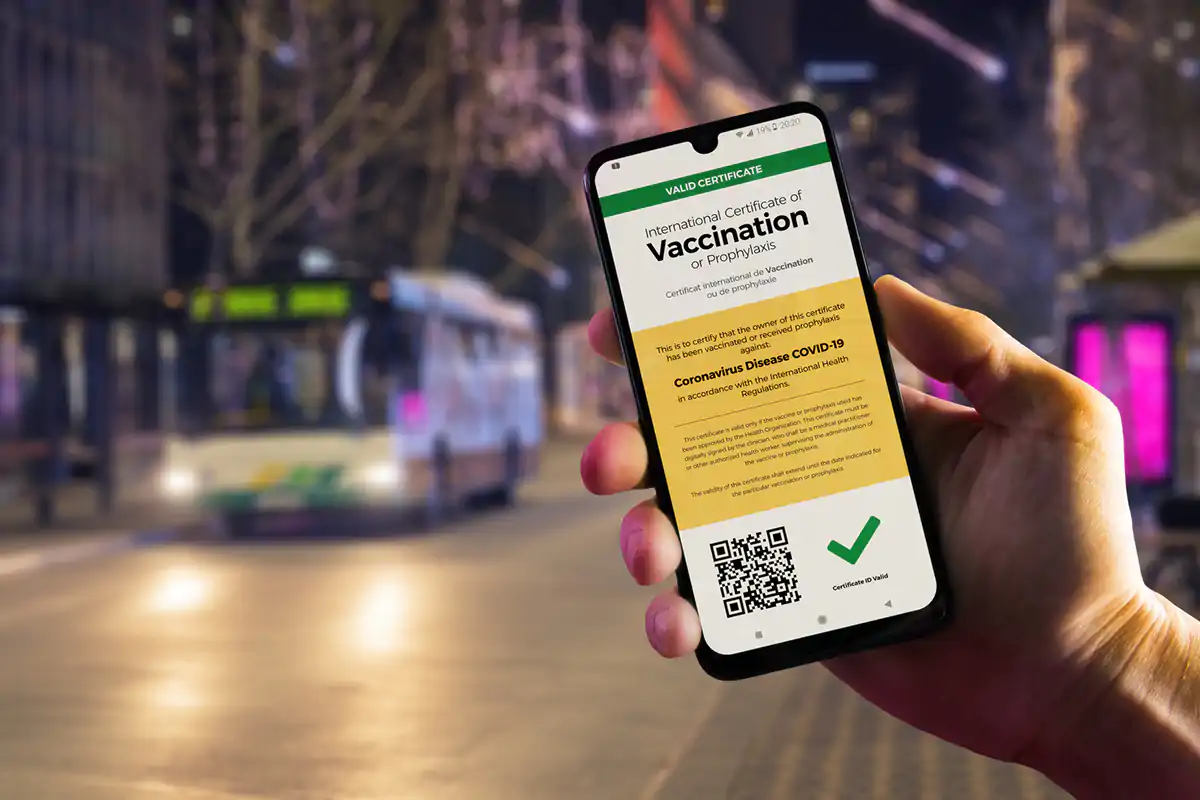 Dal 1&deg; luglio arriva il green pass digitale sull&rsquo;App Io Green pass europeo per gli italiani? Dal 1&deg; luglio sull&rsquo;app Io