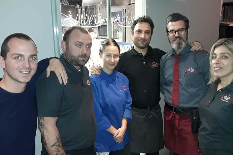 Lo staff di Stube Vives (La Val Gardena &egrave; la Valle del Natale)