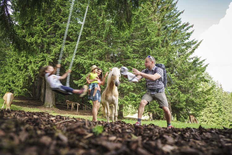 Tante le opportunit&agrave; anche per le famiglie - Escursioni, trekking, mountain bike In Val Gardena l'estate &egrave; sportiva