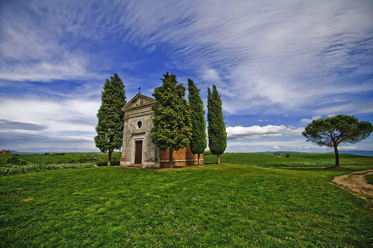 Cappella della Madonna di Vitaleta, patrimonio mondiale dell'Unesco Musica classica e buon vino nei luoghi più belli del mondo
