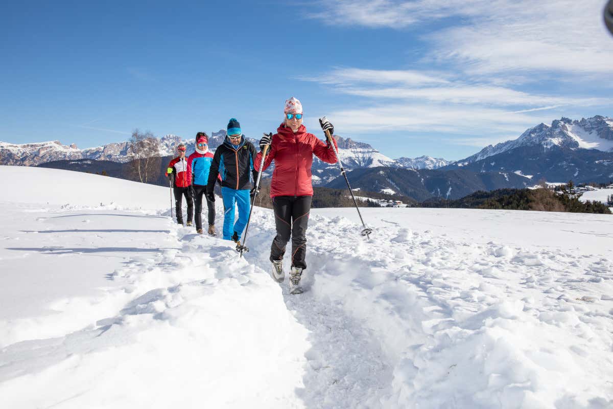 Ciaspolata in Val d'Ega (foto Günther Pichler) Soggiorno in Val d’Ega tra sentieri stellati e lezioni di canederli