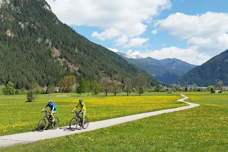 Camminate, trekking e mountain bike