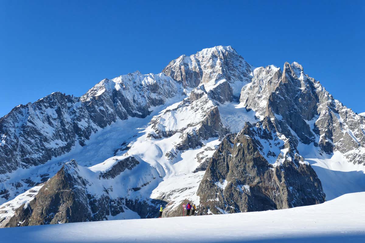 Formaggi, salumi e vini tipici: la Valle d'Aosta dei borghi oltre le piste da sci